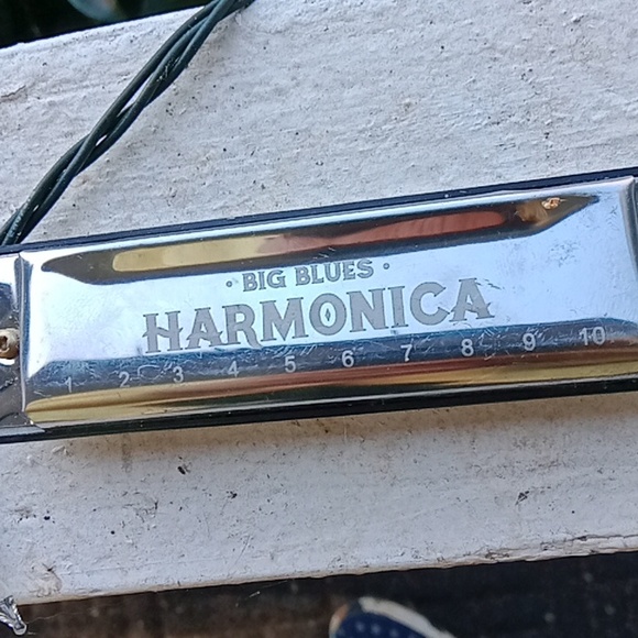 Big blues harmonica key of C. - Picture 1 of 4